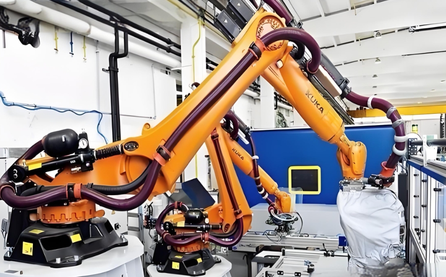 Robot kablosunun özellikleri, gereksinimleri, uygulama alanları, avantajları vb.